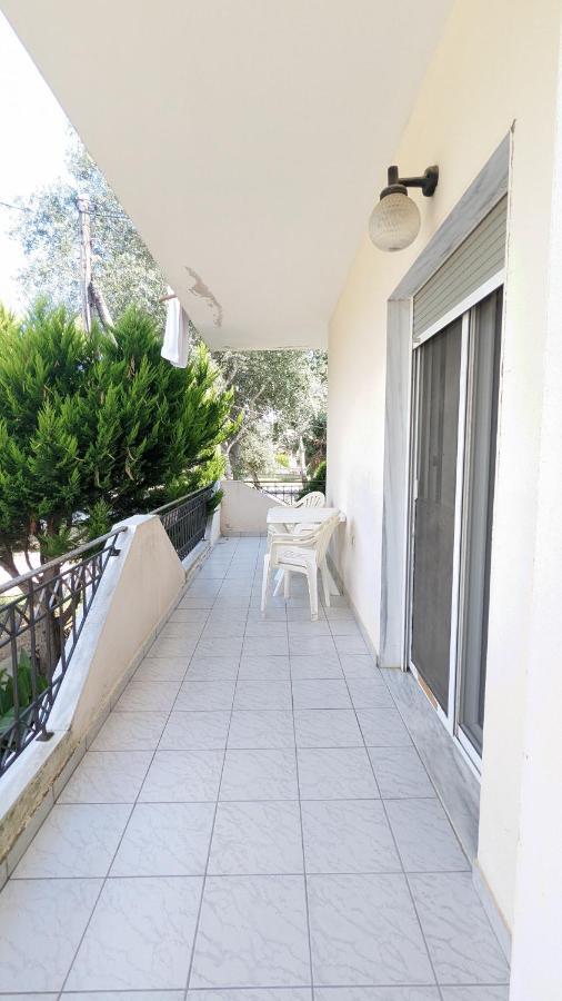 Moustaki Apartment Keramotí Exterior foto